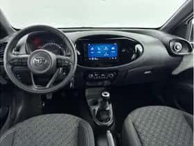 Toyota Aygo X (2025) thumbnail 2