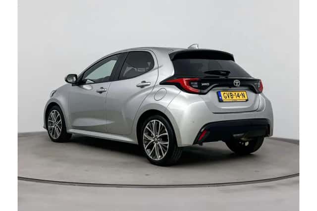 Toyota Yaris (2024) thumbnail 4