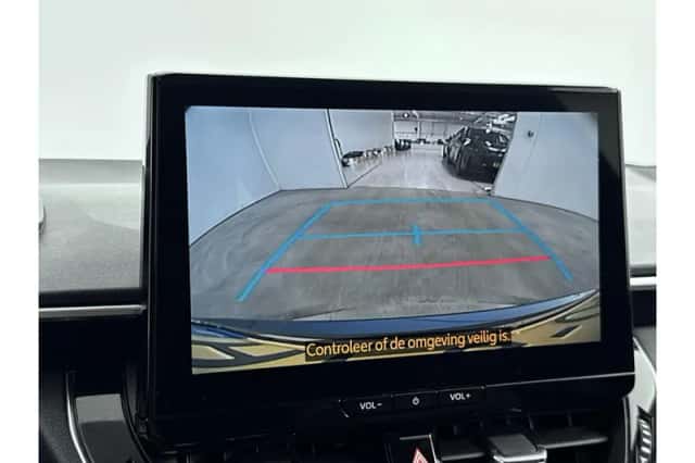 Toyota Corolla (2025) thumbnail 6