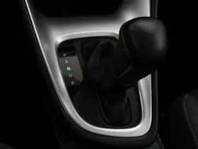Toyota Yaris (2020) thumbnail 26