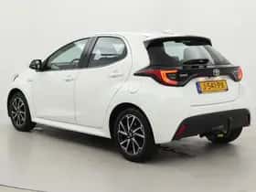 Toyota Yaris (2020) thumbnail 4
