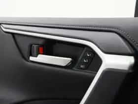 Toyota RAV4 (2020) thumbnail 15