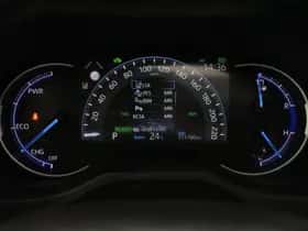 Toyota RAV4 (2020) thumbnail 3