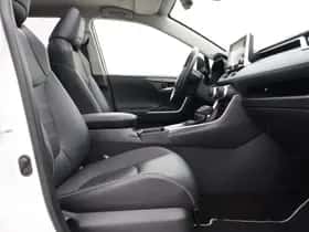 Toyota RAV4 (2020) thumbnail 38