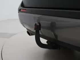 Toyota RAV4 (2020) thumbnail 6
