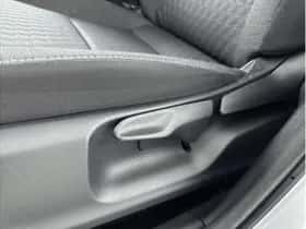 Toyota Yaris (2022) thumbnail 17