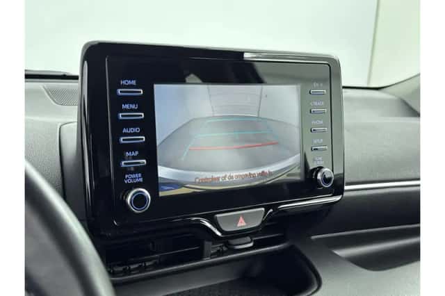 Toyota Yaris (2022) thumbnail 5