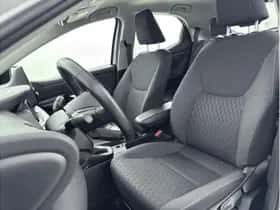 Toyota Yaris (2022) thumbnail 8