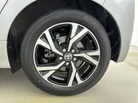 Toyota Yaris (2025) thumbnail 11