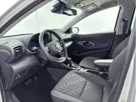 Toyota Yaris (2025) thumbnail 16