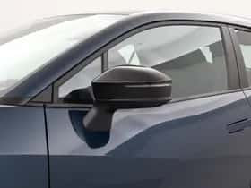 Toyota C-HR (2024) thumbnail 14