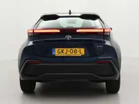 Toyota C-HR (2024) thumbnail 17