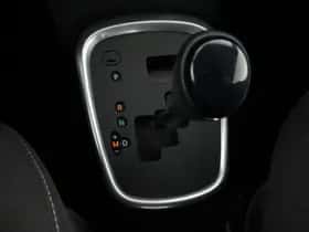 Toyota Yaris (2019) thumbnail 24