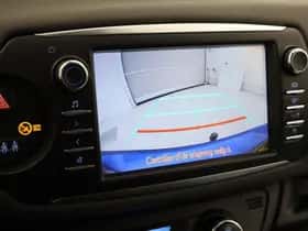 Toyota Yaris (2019) thumbnail 6
