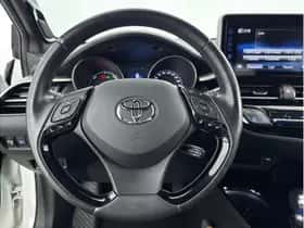 Toyota C-HR (2018) thumbnail 20