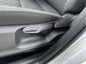 Toyota Yaris Cross (2025) thumbnail 18