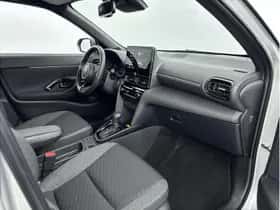 Toyota Yaris Cross (2025) thumbnail 25