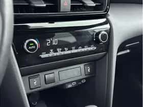 Toyota Yaris Cross (2025) thumbnail 6