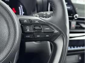 Toyota Yaris Cross (2025) thumbnail 9