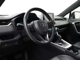 Toyota RAV4 (2019) thumbnail 3