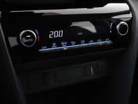 Toyota Yaris Cross (2024) thumbnail 9