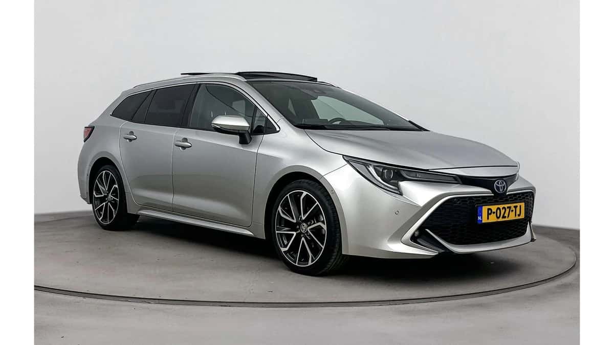 Toyota Corolla (2022) — foto 1
