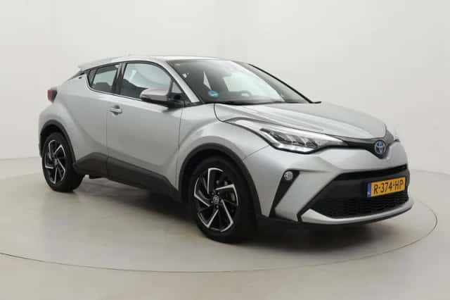 Toyota C-HR (2022) thumbnail 1