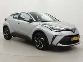 Toyota C-HR (2022) thumbnail 1
