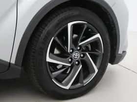 Toyota C-HR (2022) thumbnail 14