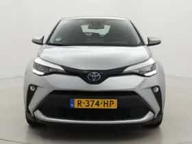 Toyota C-HR (2022) thumbnail 16