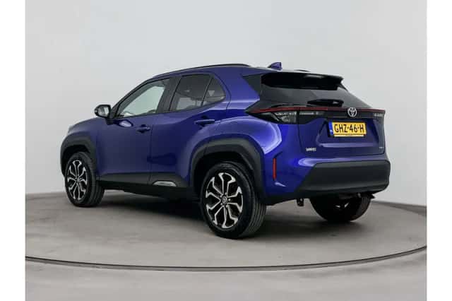 Toyota Yaris Cross (2024) thumbnail 4