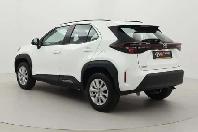 Toyota Yaris Cross (2023) thumbnail 4