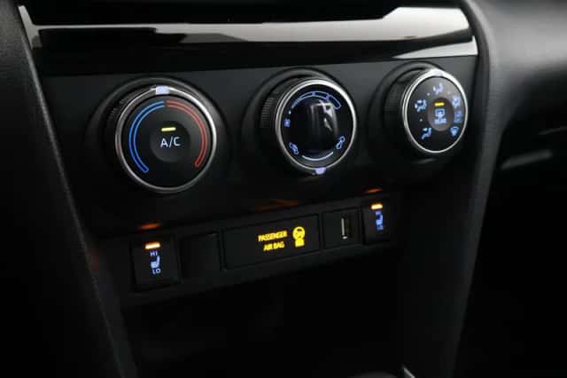Toyota Yaris Cross (2023) thumbnail 5