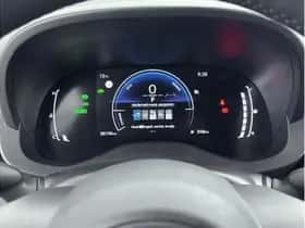 Toyota Yaris Cross (2025) thumbnail 3