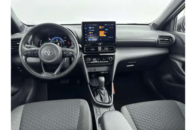 Toyota Yaris Cross (2025) thumbnail 2