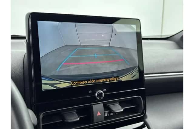 Toyota Yaris Cross (2025) thumbnail 5