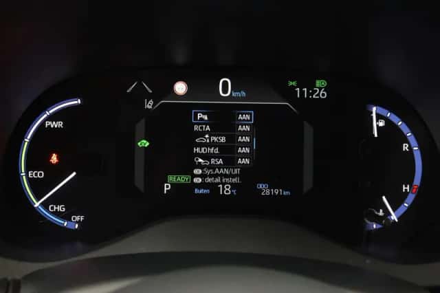 Toyota Yaris Cross (2024) thumbnail 3