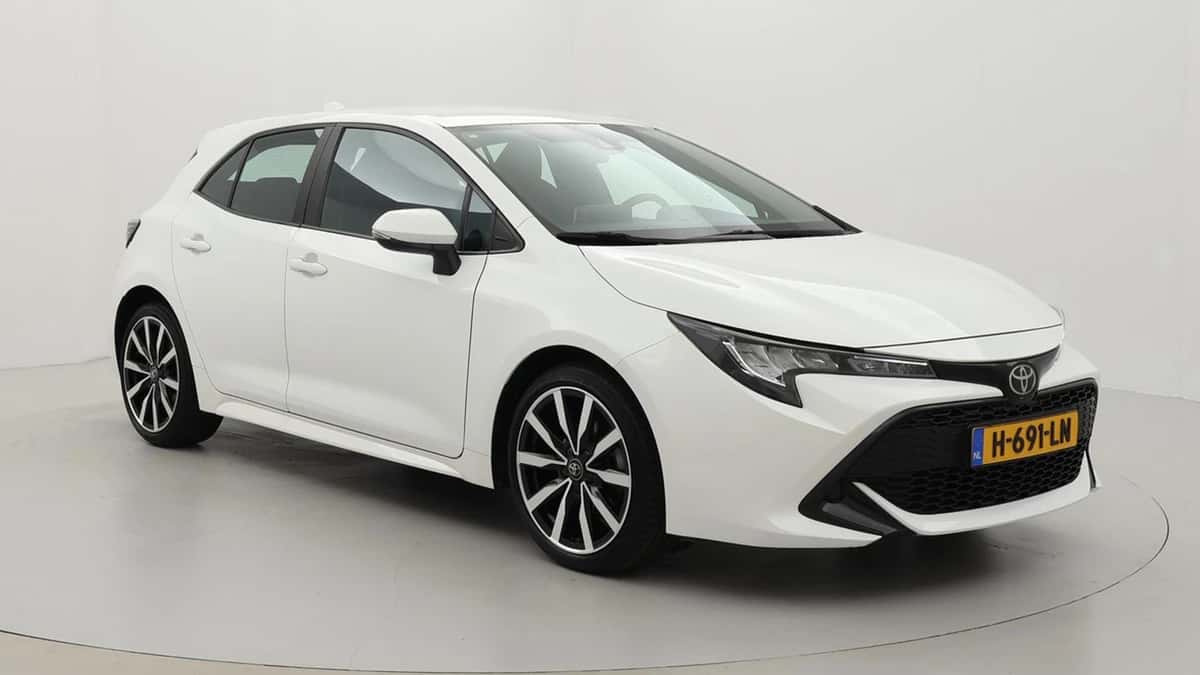 Toyota Corolla (2020) — foto 1