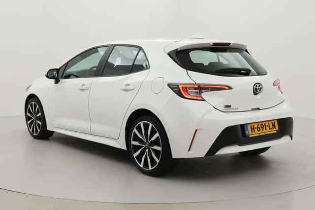 Toyota Corolla (2020) thumbnail 4