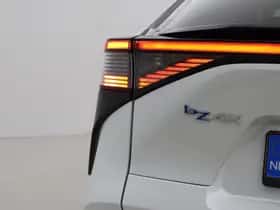 Toyota bZ4X (2023) thumbnail 16
