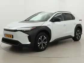 Toyota bZ4X (2023) thumbnail 34