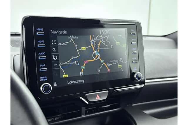 Toyota Yaris (2022) thumbnail 6