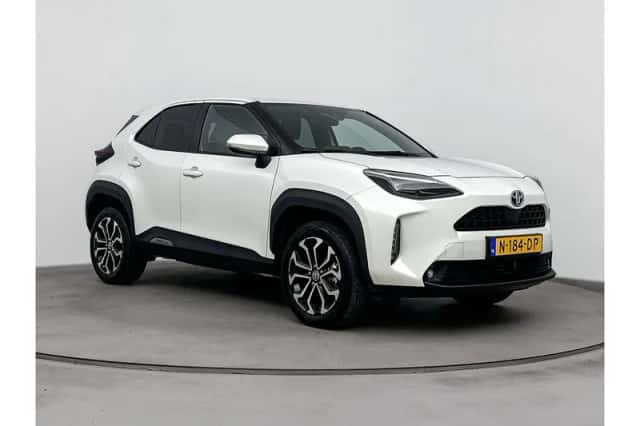 Toyota Yaris Cross (2021) thumbnail 1