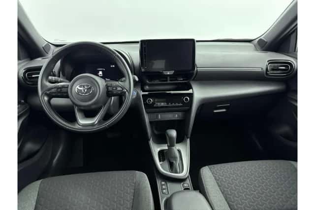 Toyota Yaris Cross (2021) thumbnail 2
