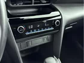 Toyota Yaris Cross (2021) thumbnail 18