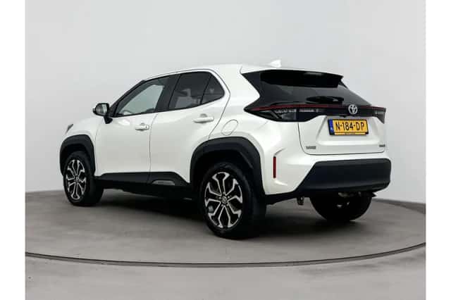 Toyota Yaris Cross (2021) thumbnail 4