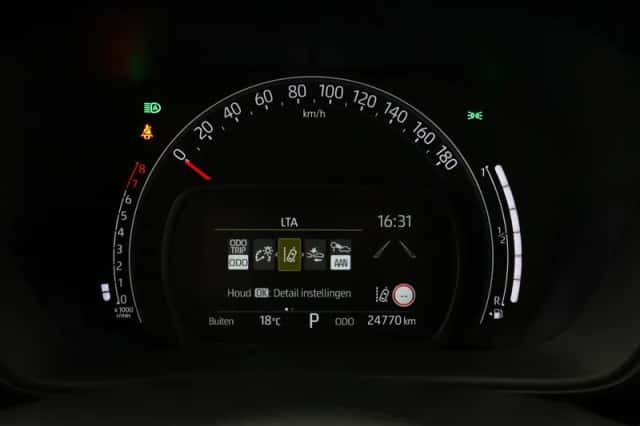 Toyota Aygo X (2024) thumbnail 4