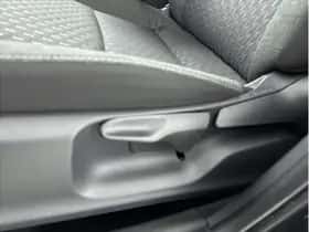 Toyota Yaris Cross (2025) thumbnail 18