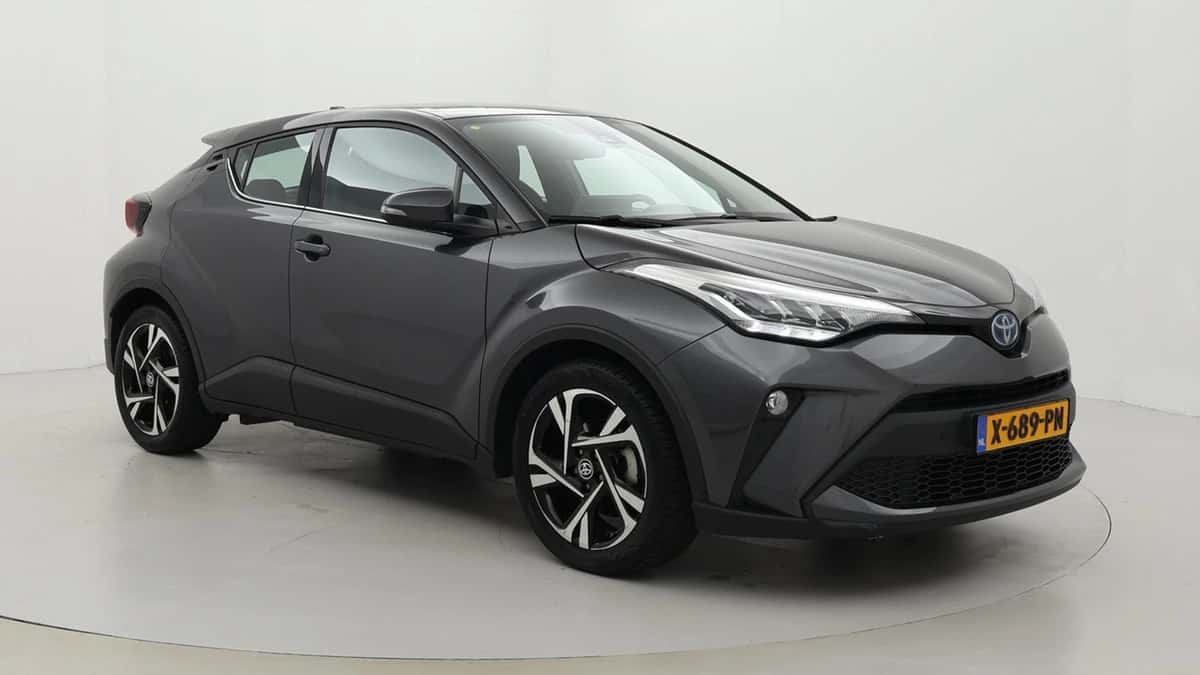Toyota C-HR (2023) — foto 1