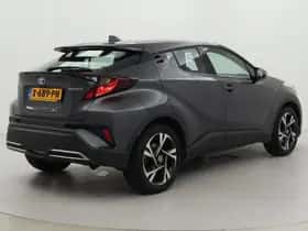 Toyota C-HR (2023) thumbnail 33